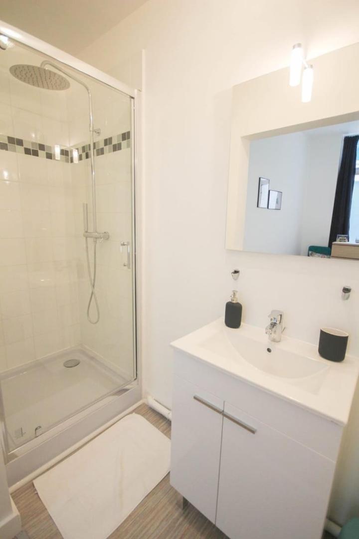 Lille Gares - 50M2 Apartment! Buitenkant foto